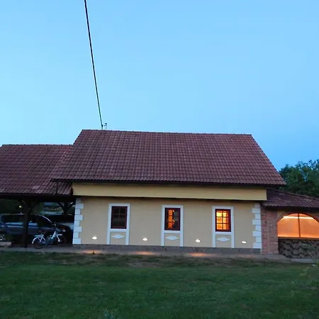 度假居 Holiday Kovacnica Srece